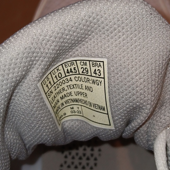 SKETCHERS ORTHOLITE  GO RUN SNEAKERS. SZ.11 MENS NWT - Picture 4 of 6